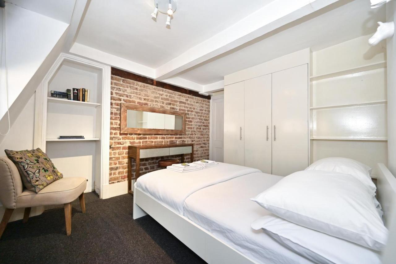 Soho, Piccadilly & Chinatown - Two Bedroom & Two Double Beds Apartment Londres Exterior foto